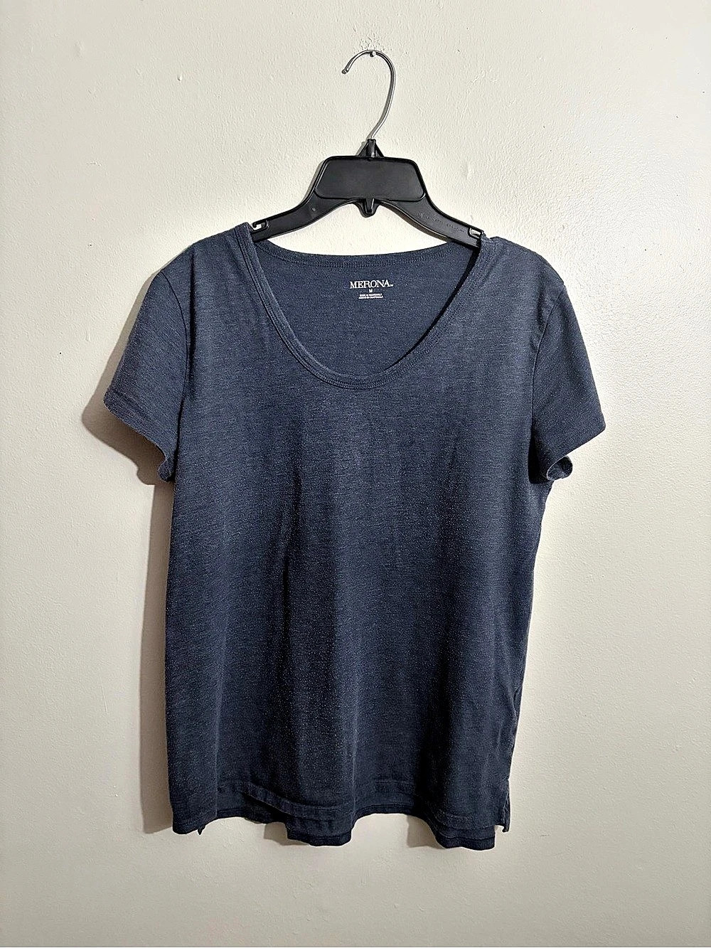 MERONA Short Sleeve Tee in Blue Size Medium